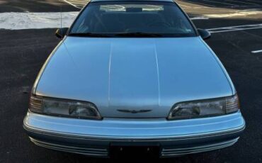 Ford-Thunderbird-standard-1992-3