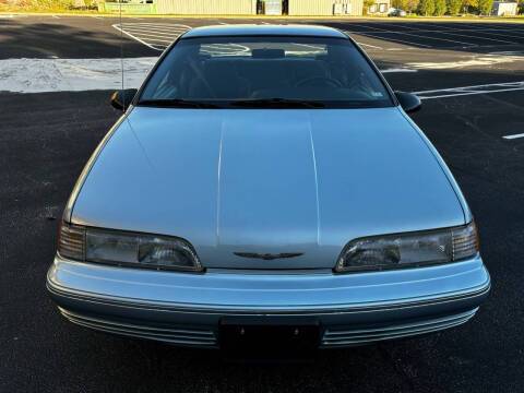 Ford-Thunderbird-standard-1992-3