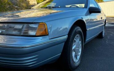 Ford-Thunderbird-standard-1992-6