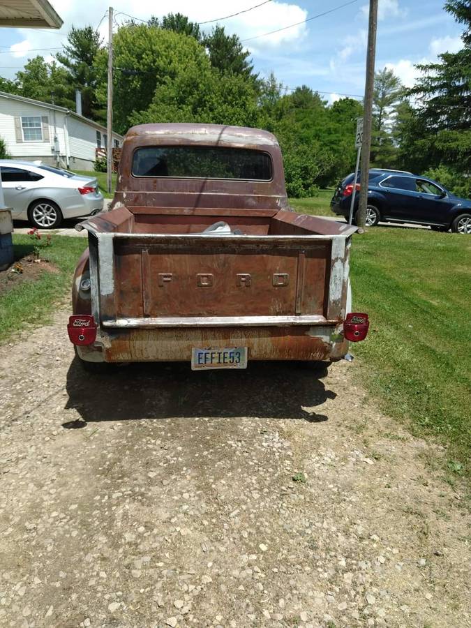 Ford-Truck-1953-1