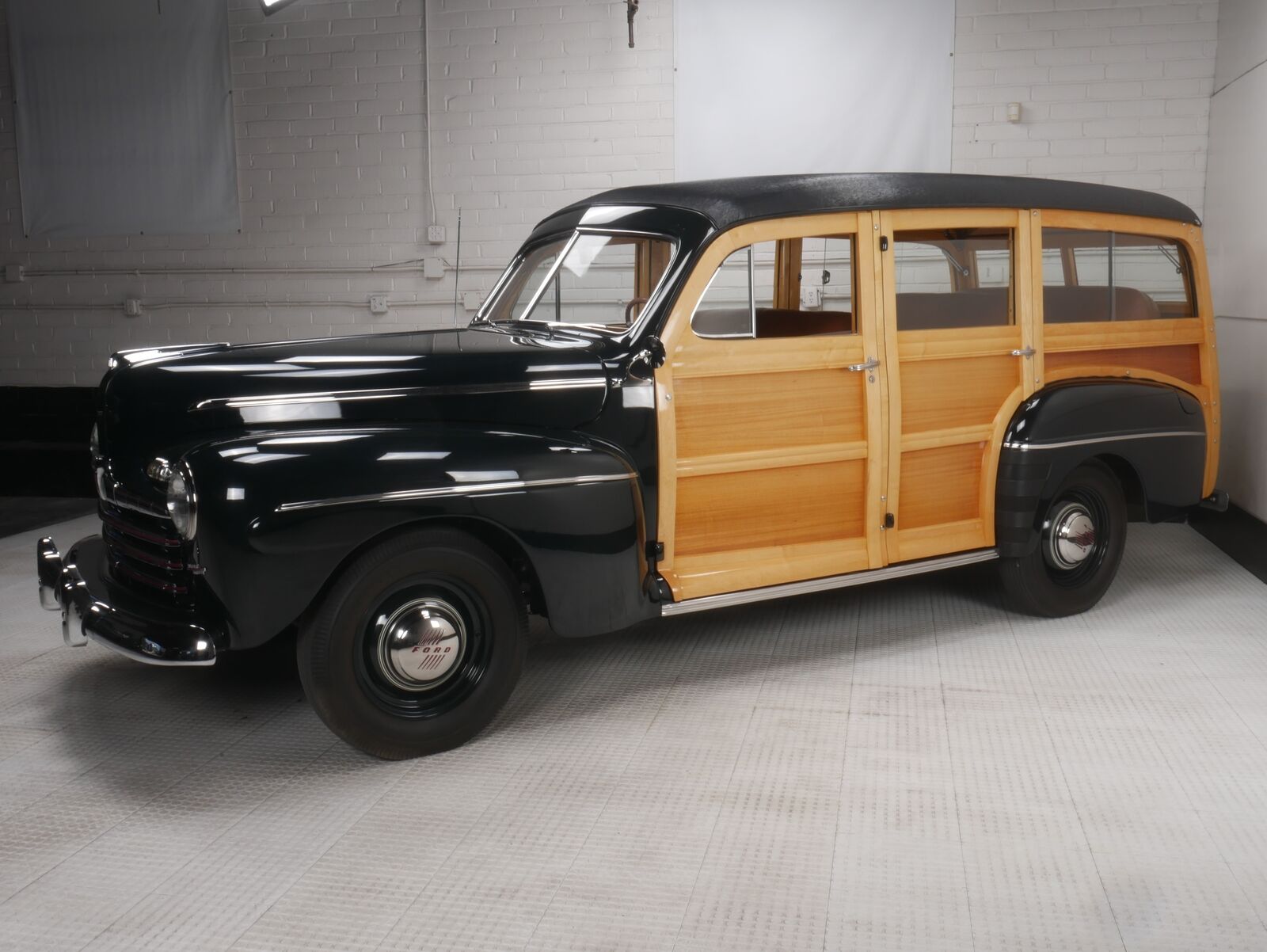 Ford-Wagon-Break-1946-6