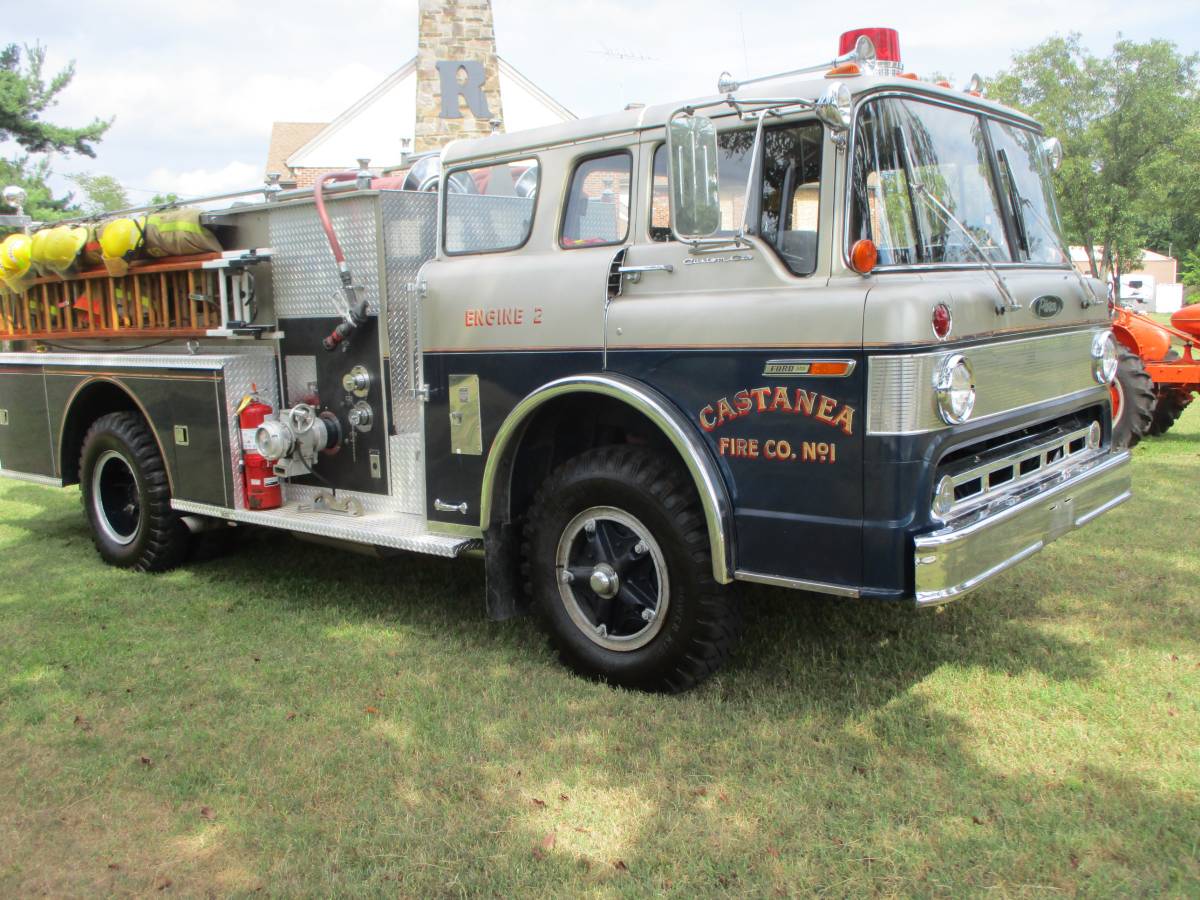 Ford-pierce-fire-truck-1973-6