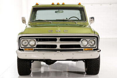 GMC-Pickup-1970-2