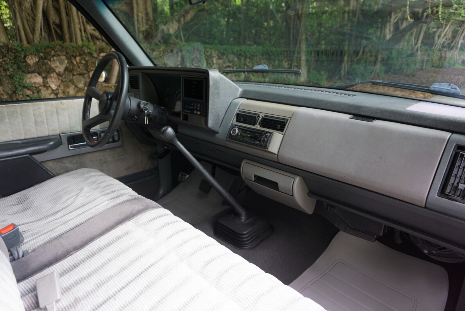 GMC-Sierra-1500-1990-16