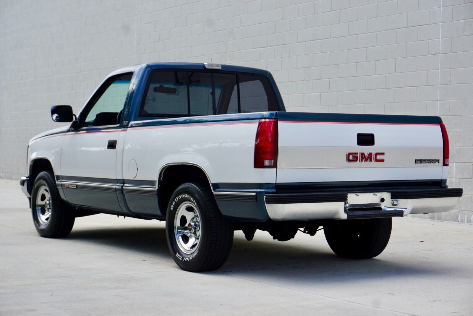 GMC-Sierra-1500-1990-3