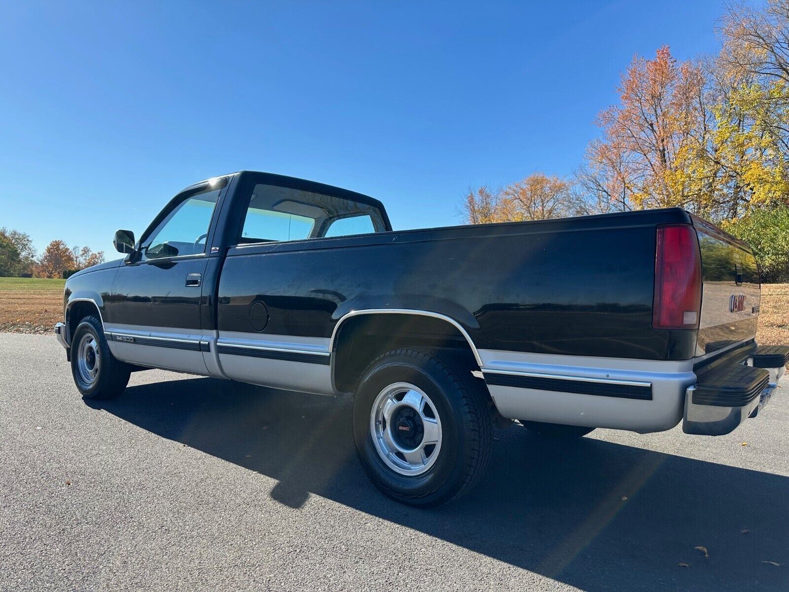 GMC-Sierra-1500-1991-1