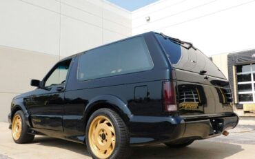 GMC-Typhoon-Pickup-1992-8