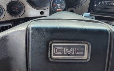 Gmc-K2500-diesel-1986-9