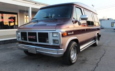 Gmc-Vandura-2500-conversion-1990-2