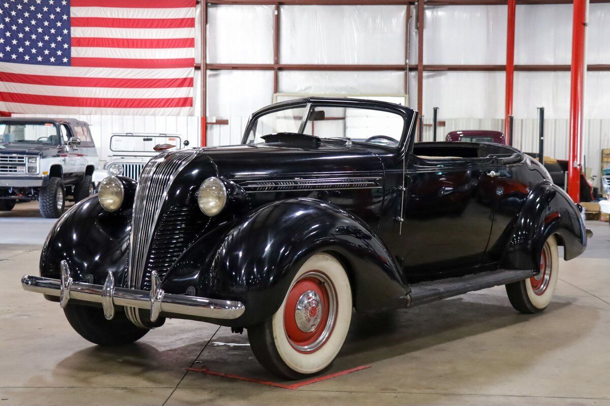 Hudson-Terraplane-Cabriolet-1937