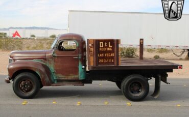 International-Harvester-KB-5-1949-6