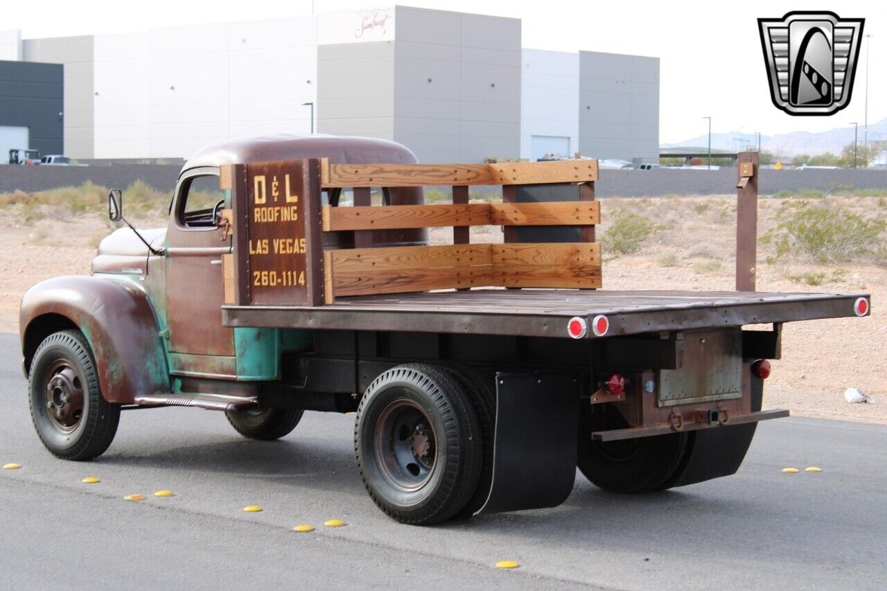 International-Harvester-KB-5-1949-7