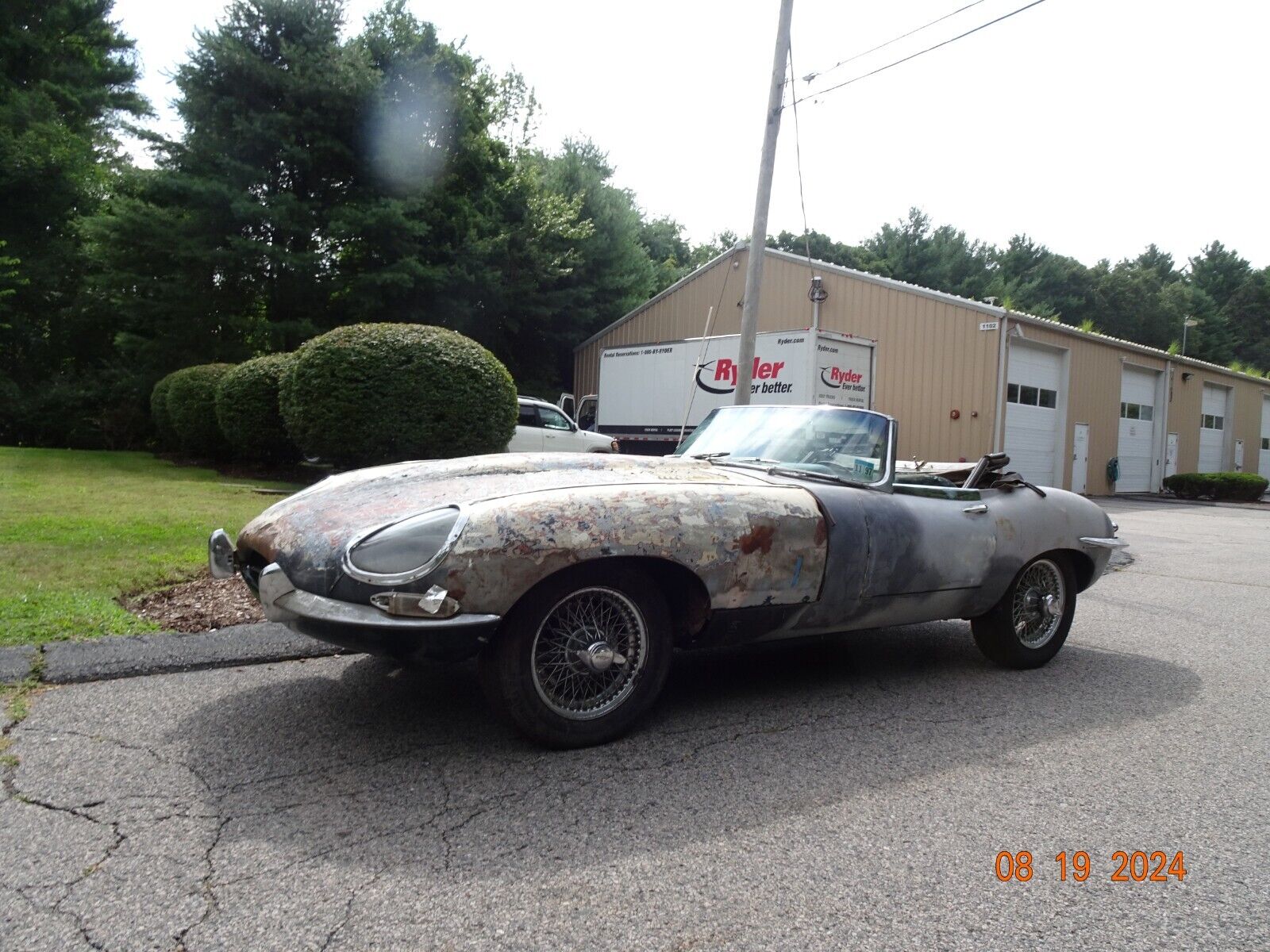 Jaguar-E-Type-Cabriolet-1963-4