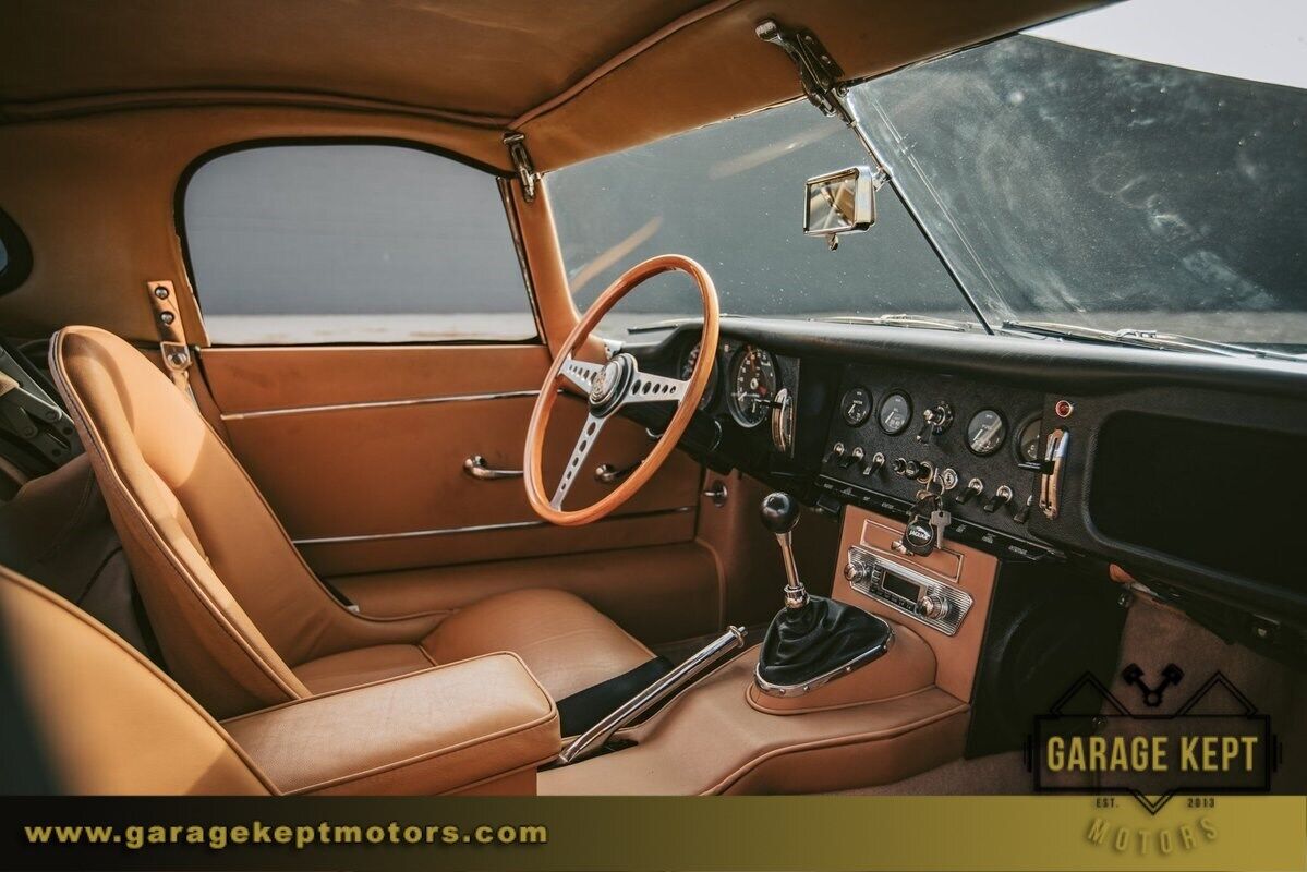 Jaguar-E-Type-Cabriolet-1964-6