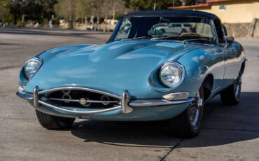 Jaguar-E-Type-Cabriolet-1968-16