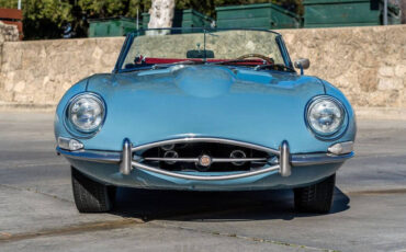 Jaguar-E-Type-Cabriolet-1968-2