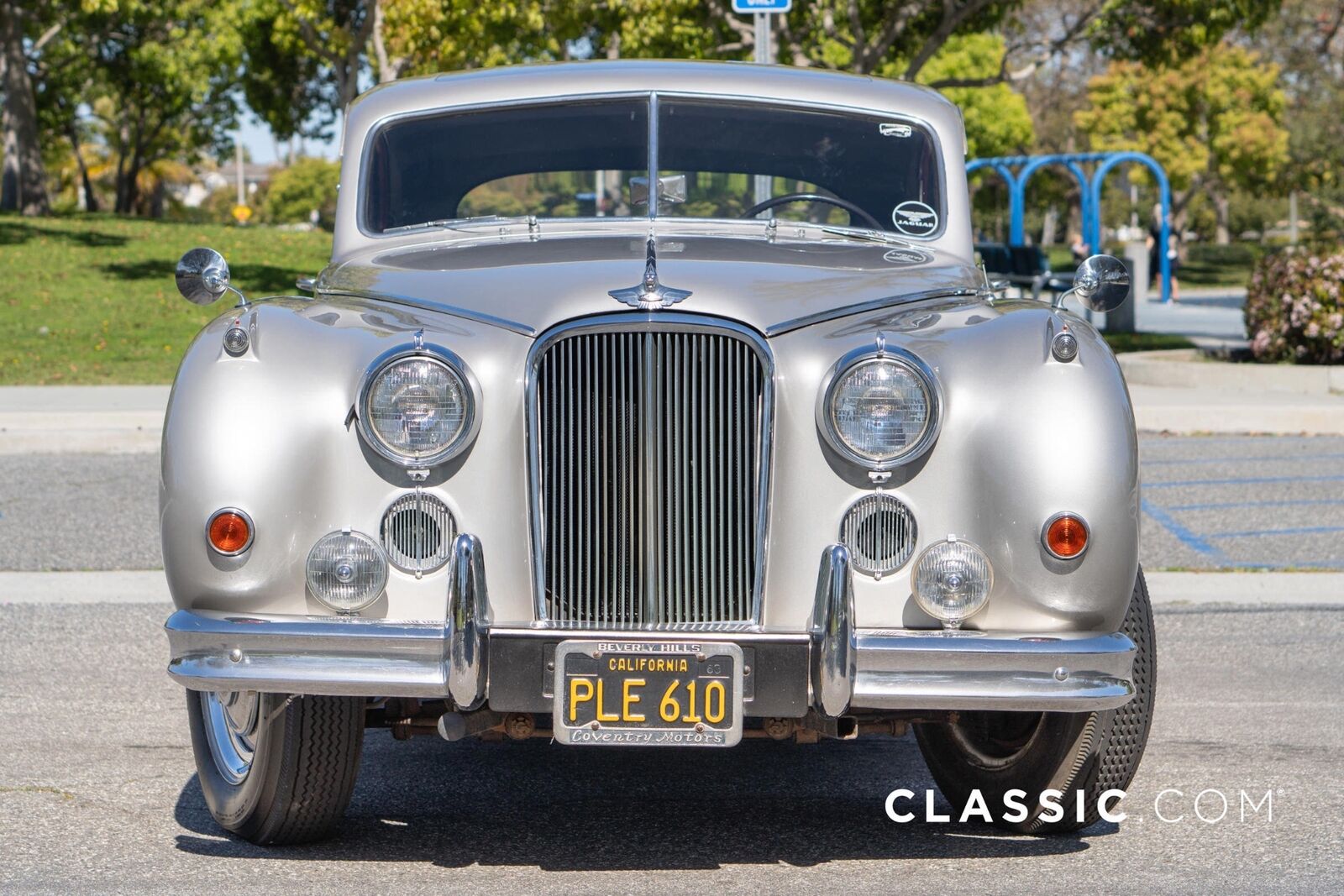 Jaguar-Mark-VII-Berline-1956-2