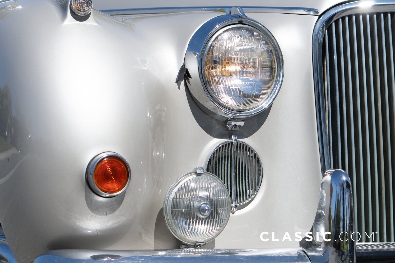 Jaguar-Mark-VII-Berline-1956-38