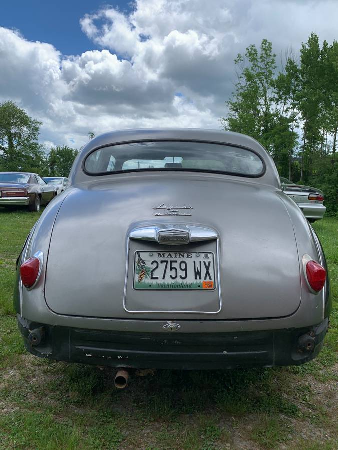 Jaguar-Mk1-1957-5