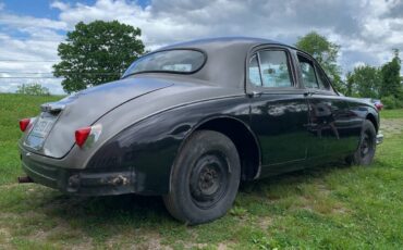 Jaguar-Mk1-1957-6