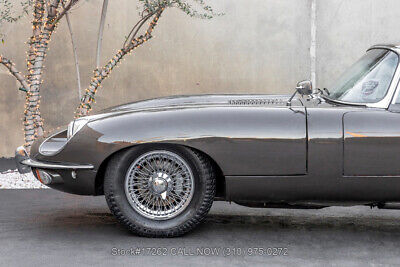 Jaguar-XK-1969-11