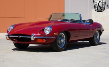 Jaguar-XK-1970-3