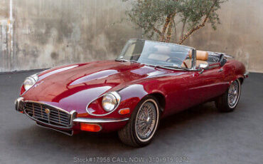 Jaguar-XK-1973-7