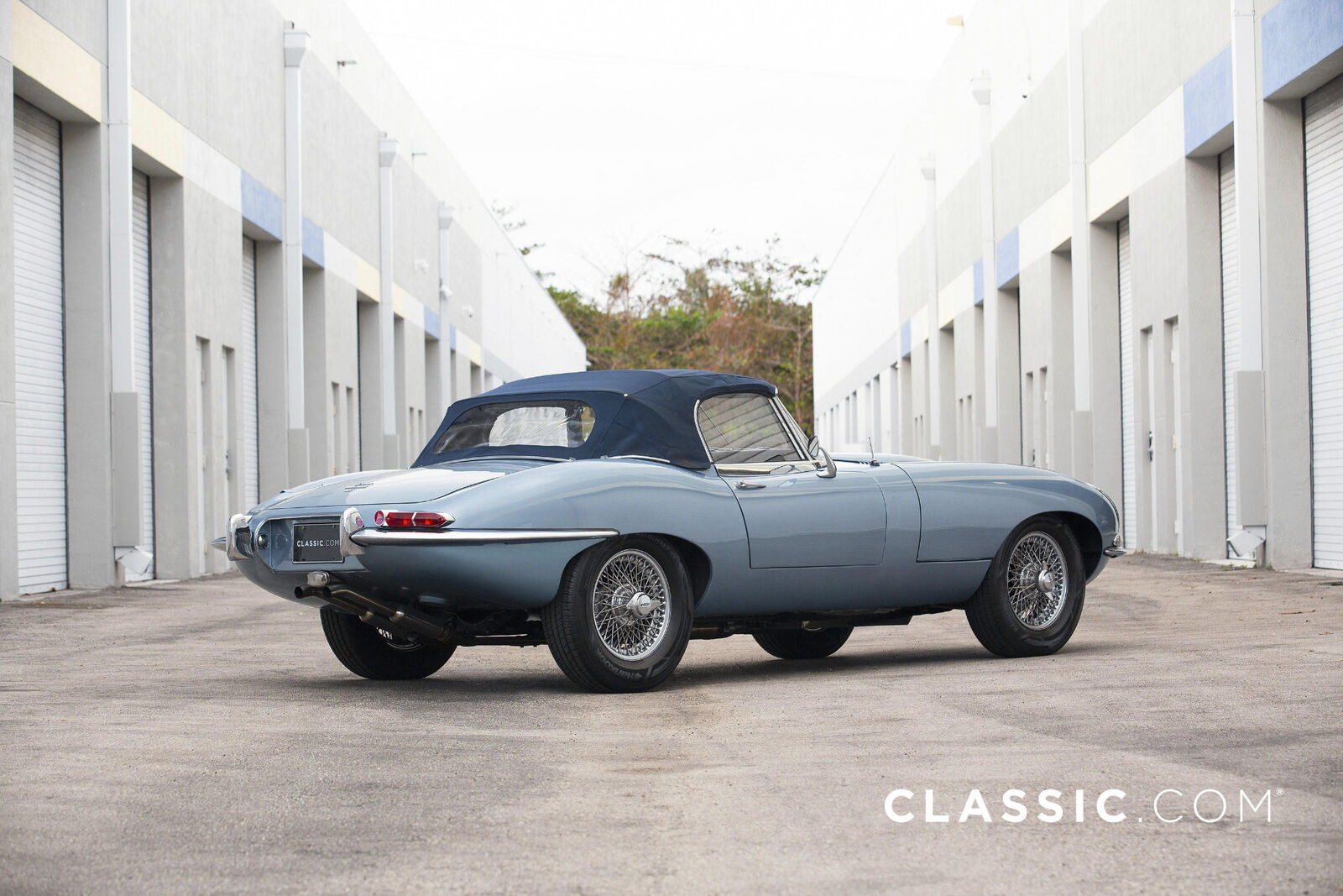 Jaguar-XK-Cabriolet-1967-4