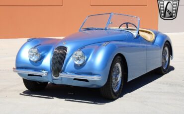 Jaguar-XK-Coupe-1951-4