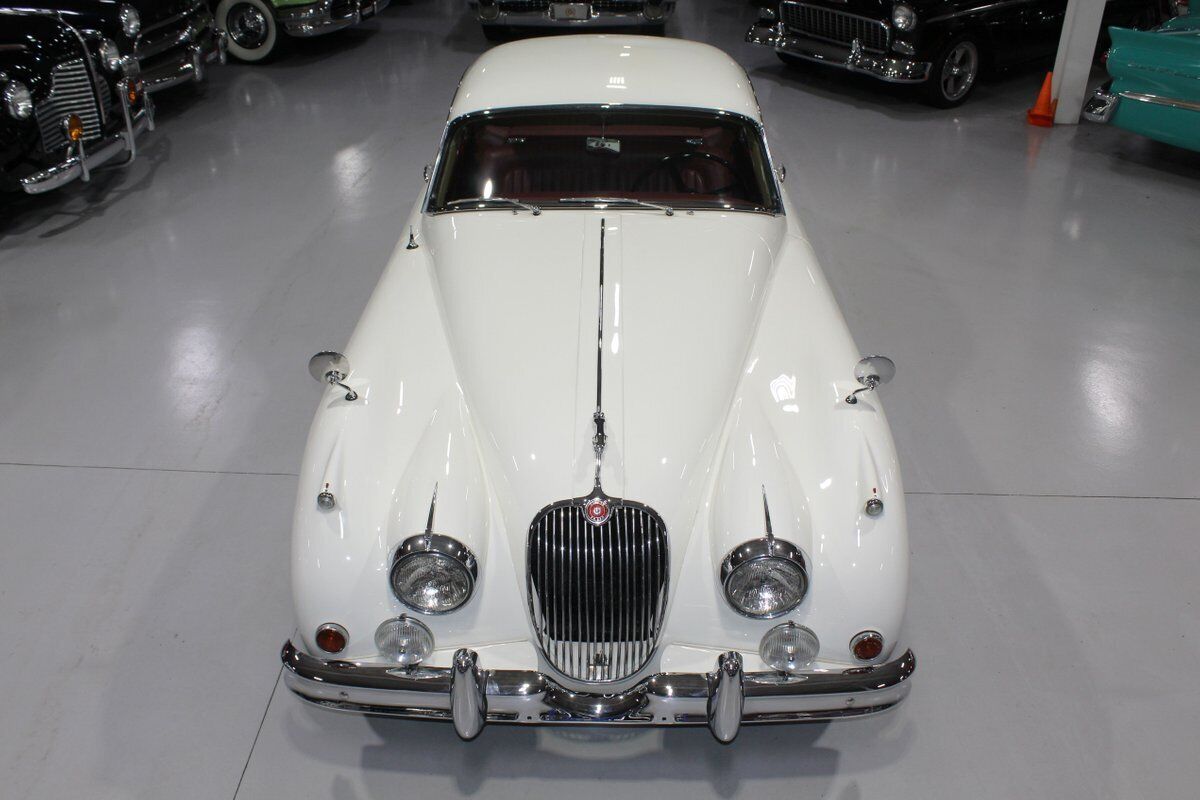 Jaguar-XK-Coupe-1960-5