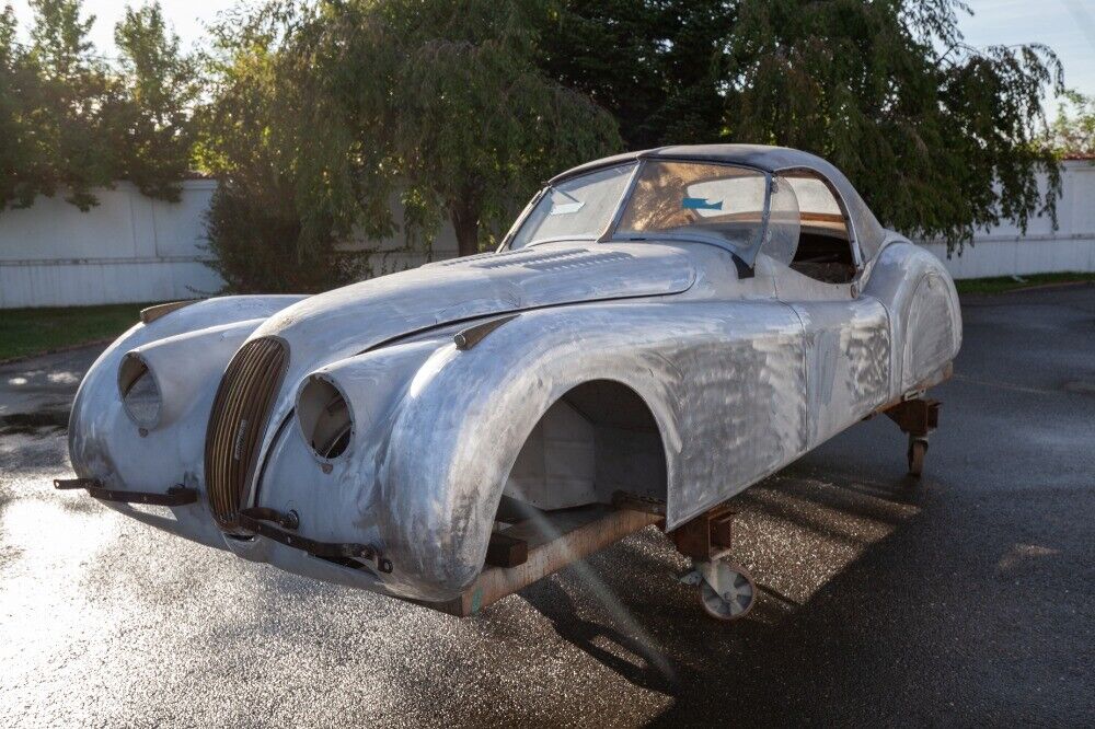 Jaguar-XK120-Alloy-Body-Roadster-1950-1