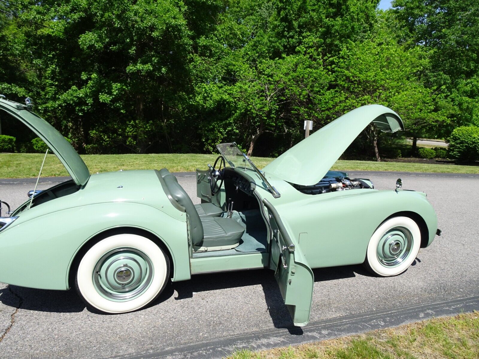 Jaguar-XK120-Cabriolet-1953-11