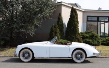 Jaguar-XK150-Roadster-1959-3