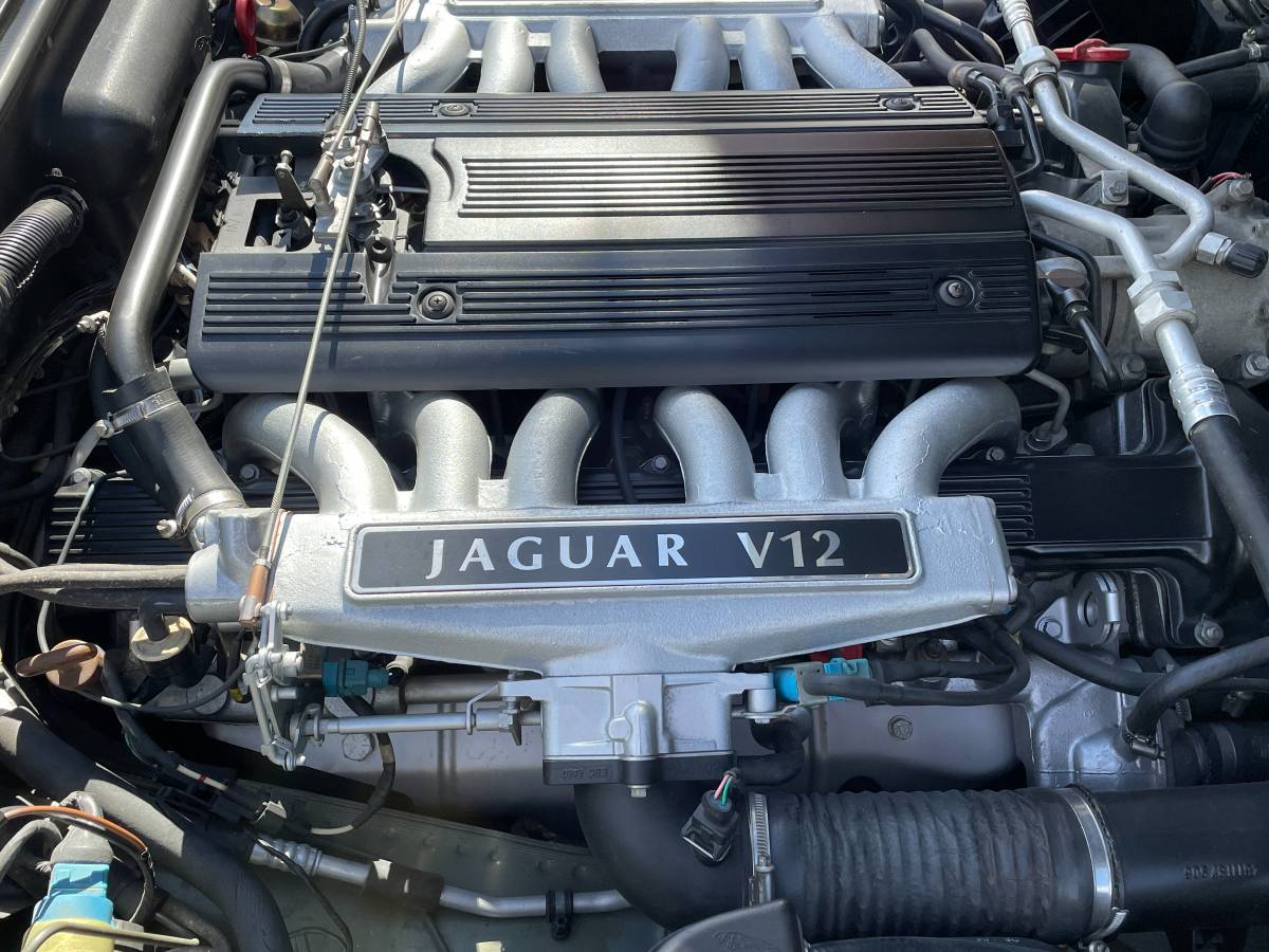 Jaguar-Xj12-1994-12