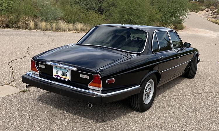 Jaguar-Xj6-1984-6