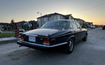 Jaguar-Xj6-1987-7