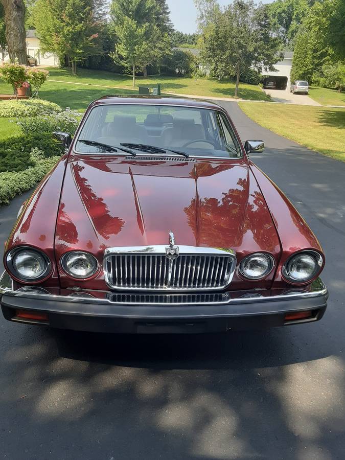 Jaguar-Xj6-vdp-1987-19