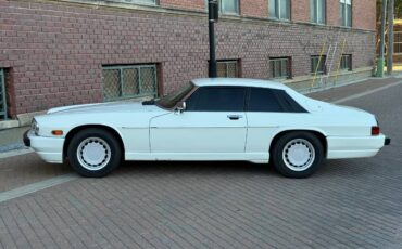 Jaguar-Xjs-classic-collection-coupe-1991-4