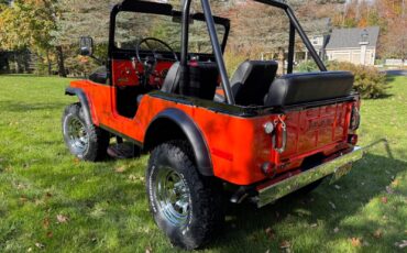 Jeep-CJ-1975-3