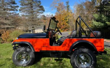 Jeep-CJ-1975-4