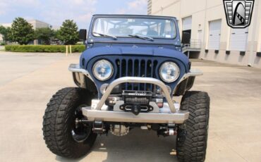 Jeep-CJ-1980-8