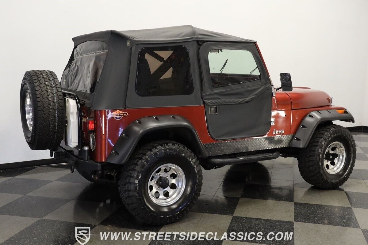 Jeep-CJ-1984-11