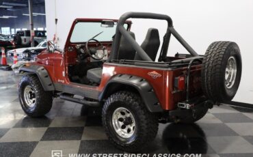 Jeep-CJ-1984-6