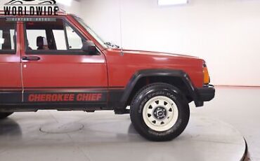 Jeep-Cherokee-1986-7