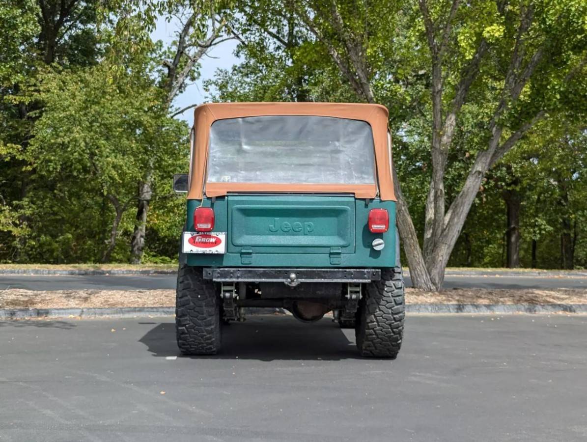 Jeep-Cj-7-1976-7