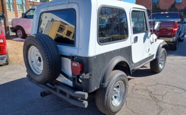 Jeep-Cj-7-1985-4