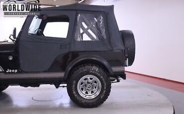 Jeep-Cj5-1981-9