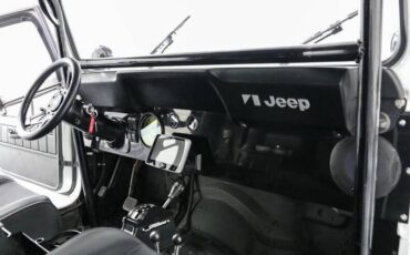 Jeep-Cj7-1981-19