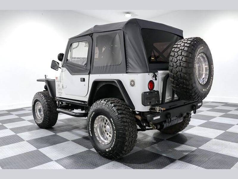 Jeep-Cj7-1981-4