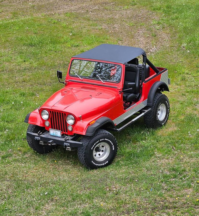 Jeep-Cj7-1983